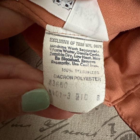 VINTAGE LADY ARROW Peach Blouse - Picture 6 of 10